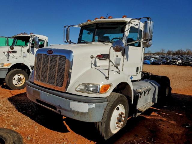 Peterbilt 348 Image 8