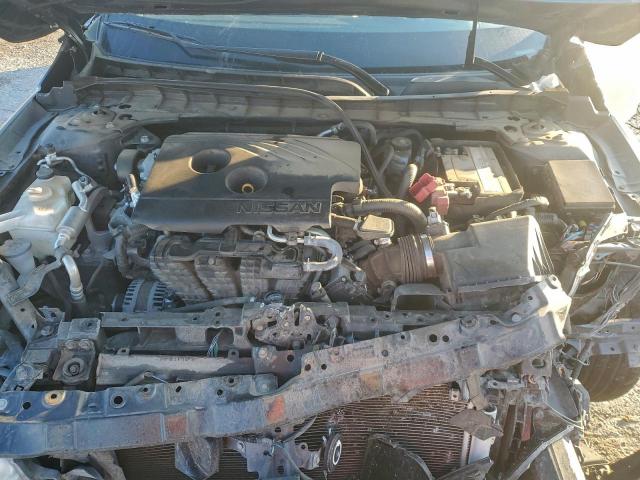 Nissan Altima S Image 9