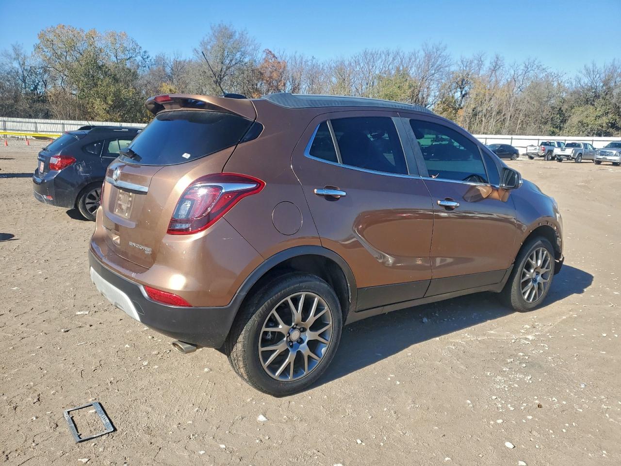 Buick Encore Sport Touring Image 5