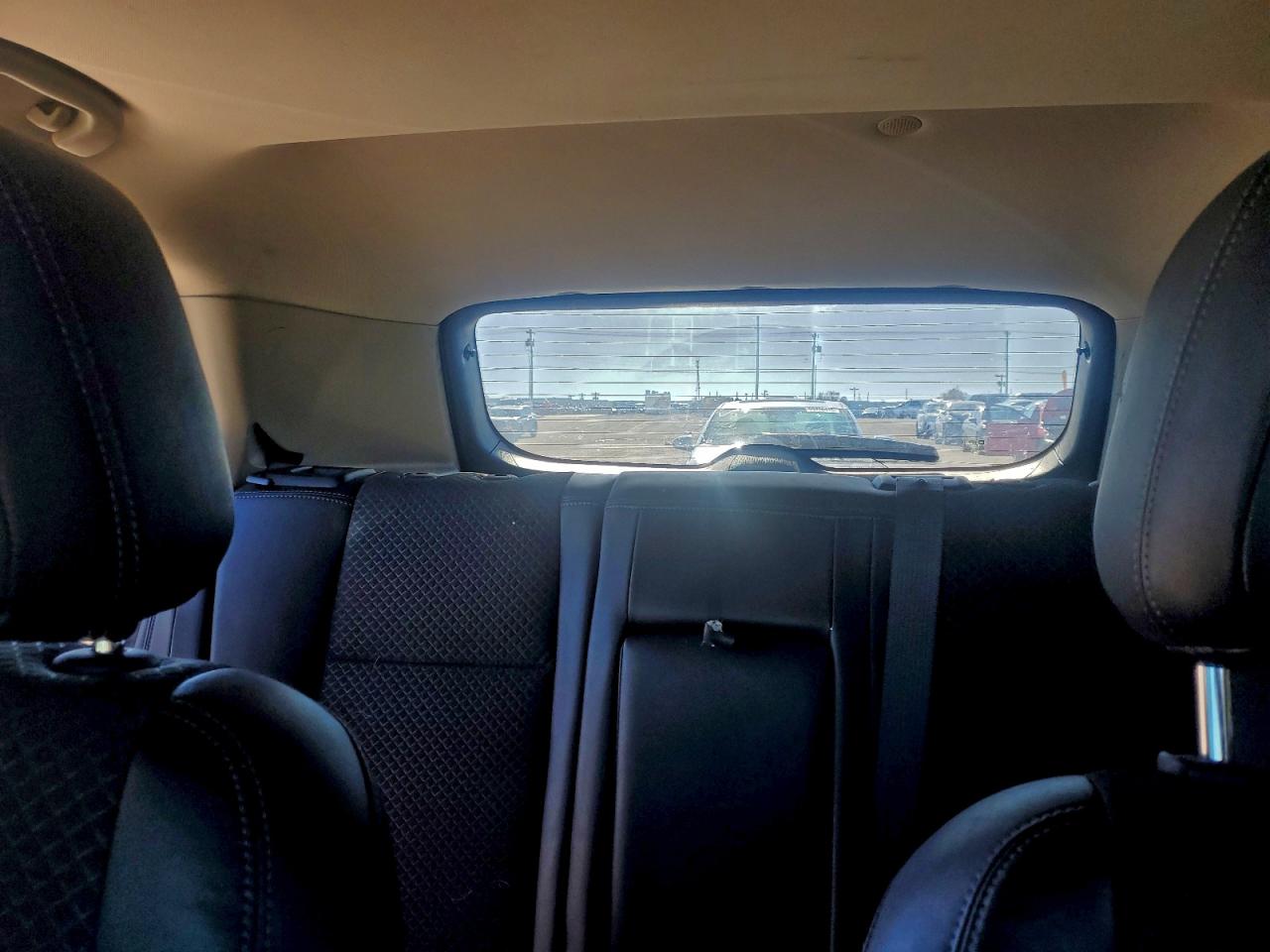 Buick Encore Sport Touring Image 2