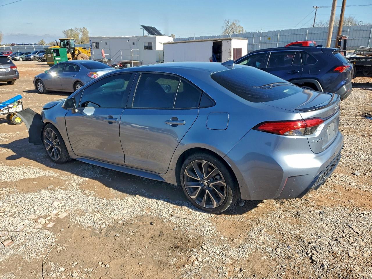 Toyota Corolla Xse Image 2