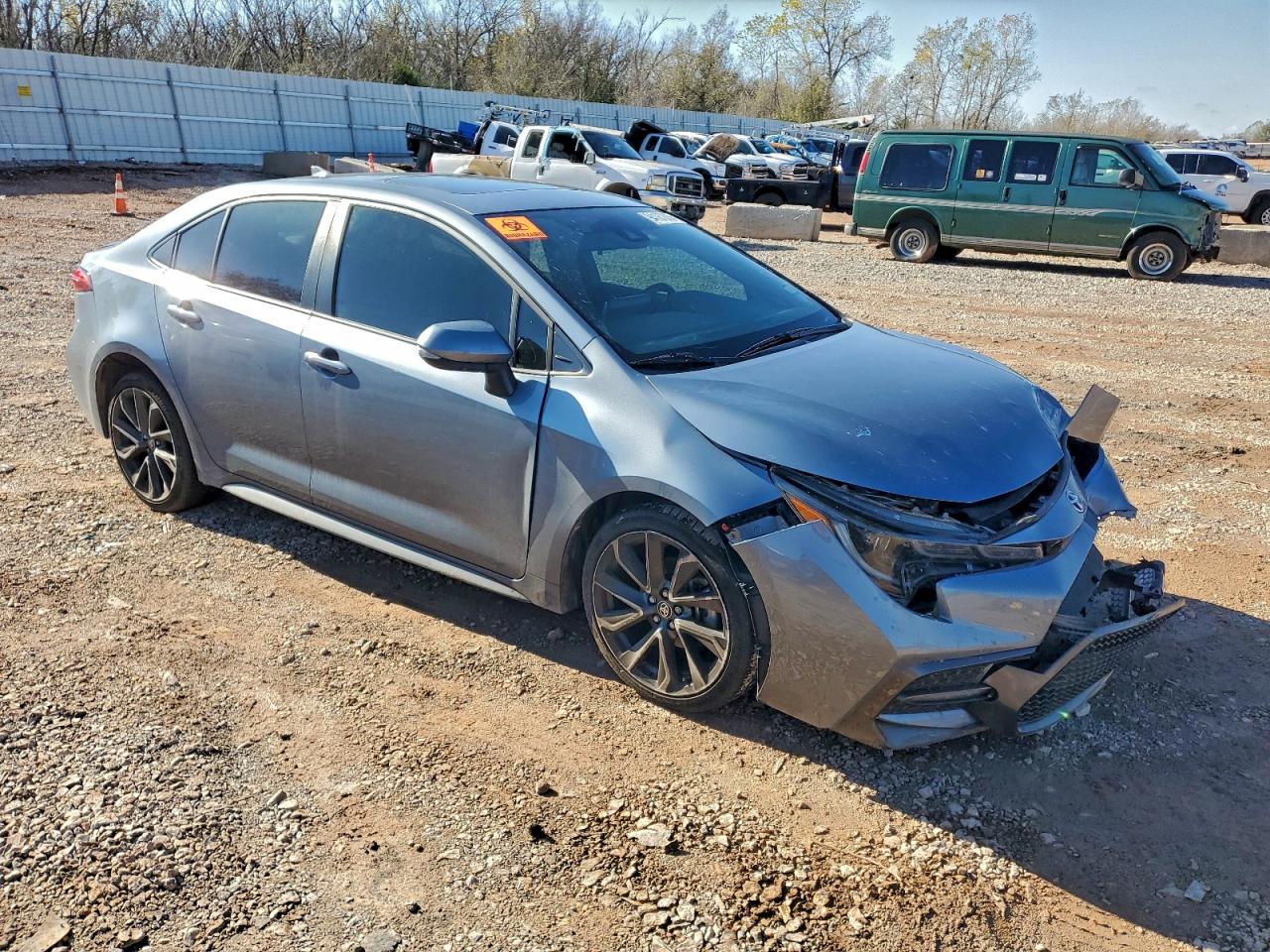 Toyota Corolla Xse Image 4