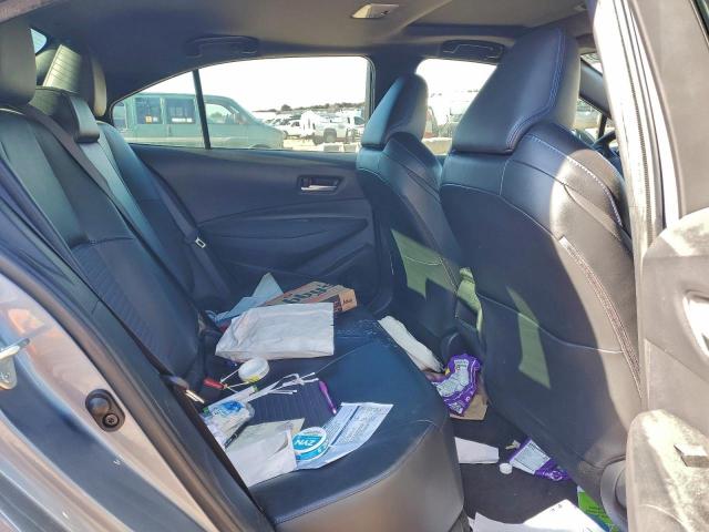 Toyota Corolla Xse Image 12