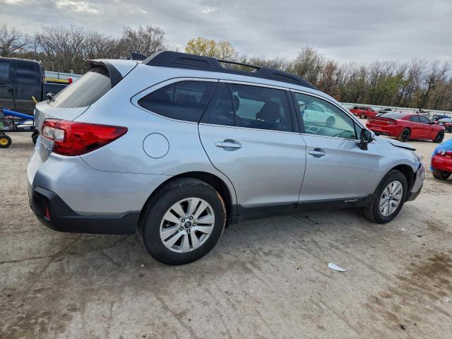 Subaru Outback 2.5i Premium Image 8