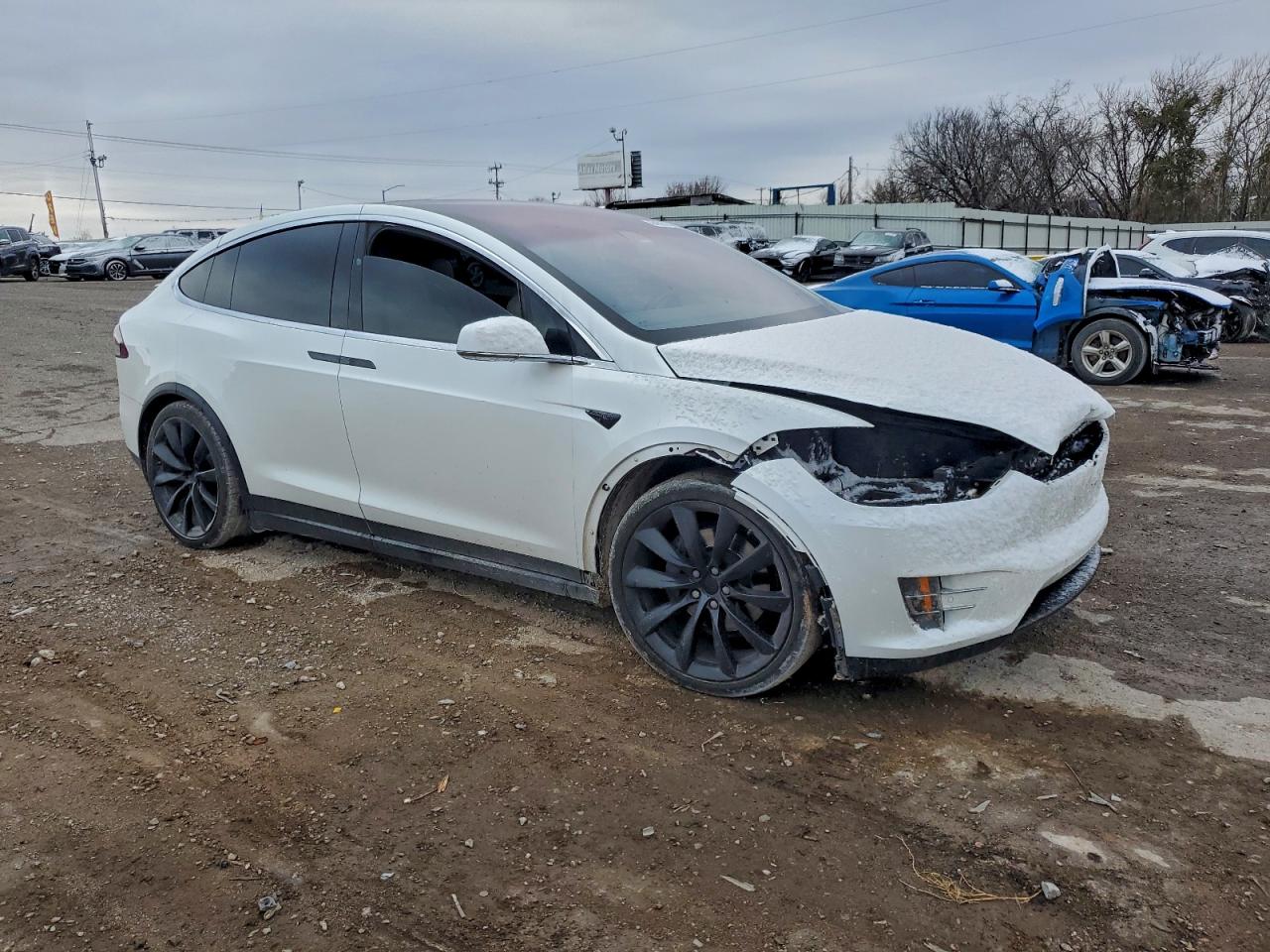 Tesla Model X Image 13
