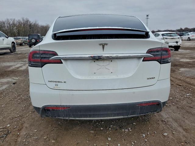 Tesla Model X Image 6