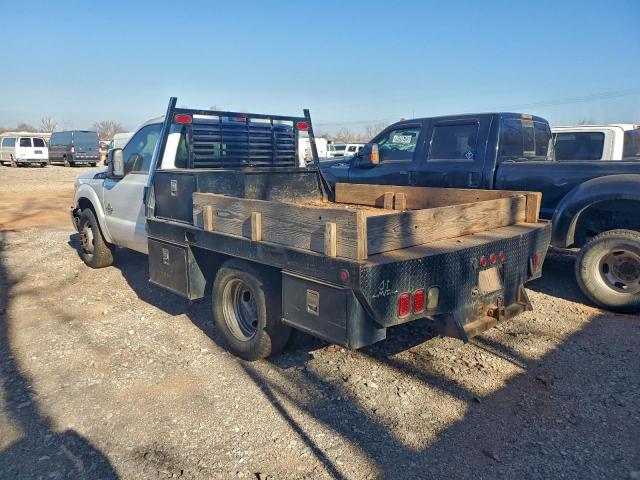 Ford F-350 Super Duty Image 2