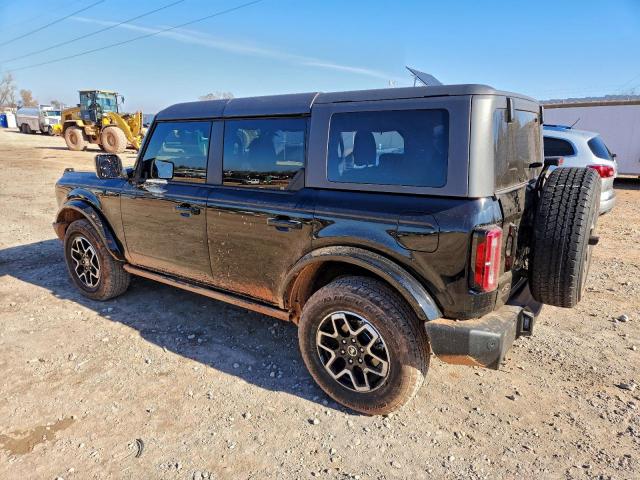 Ford Bronco Outer Banks Image 2