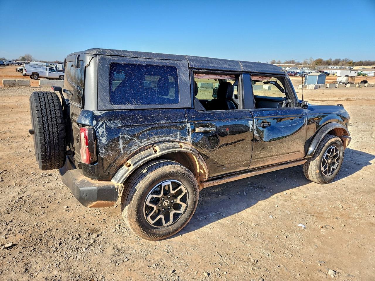 Ford Bronco Outer Banks Image 3