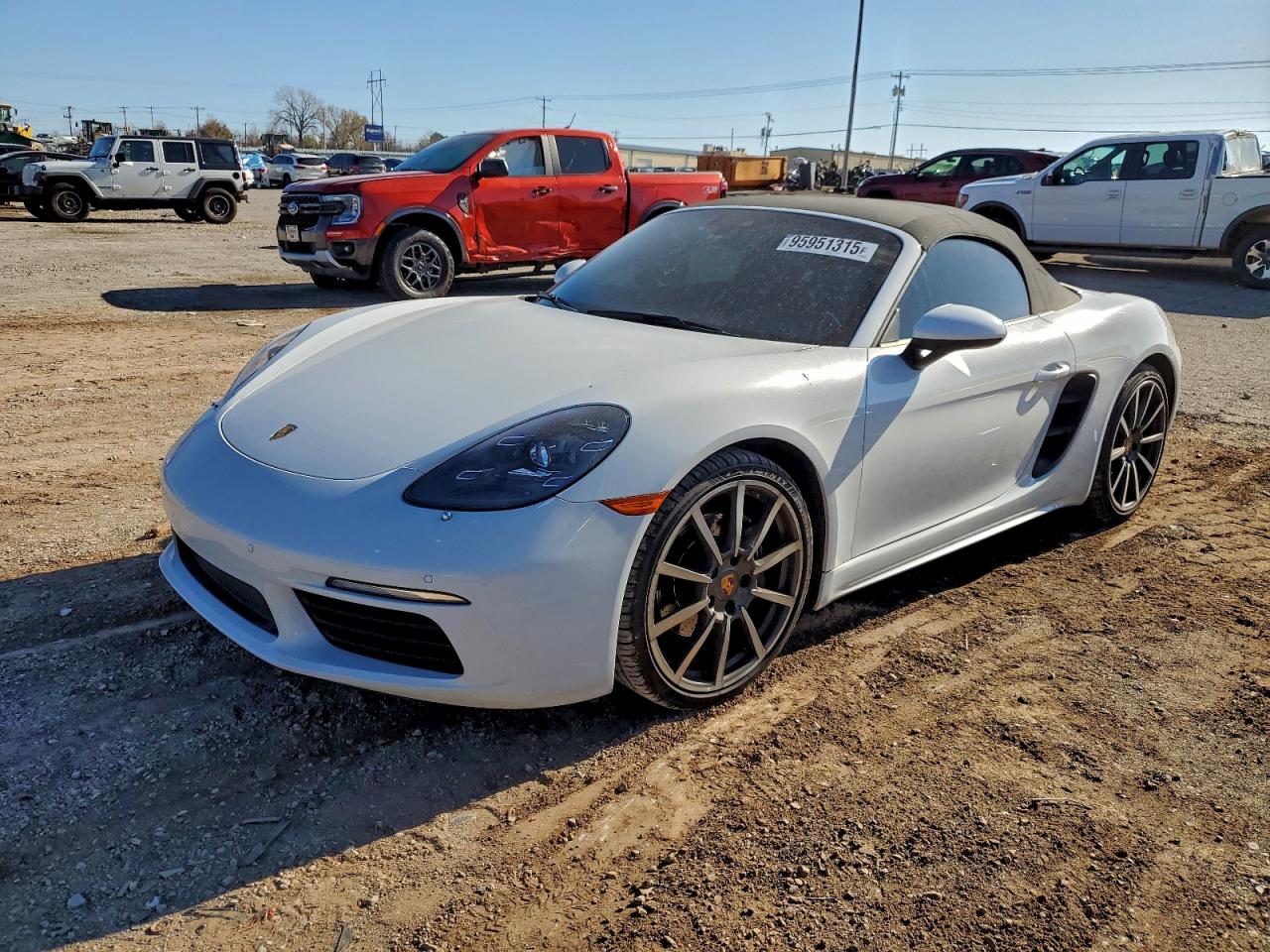 Porsche Boxster Base Image 1