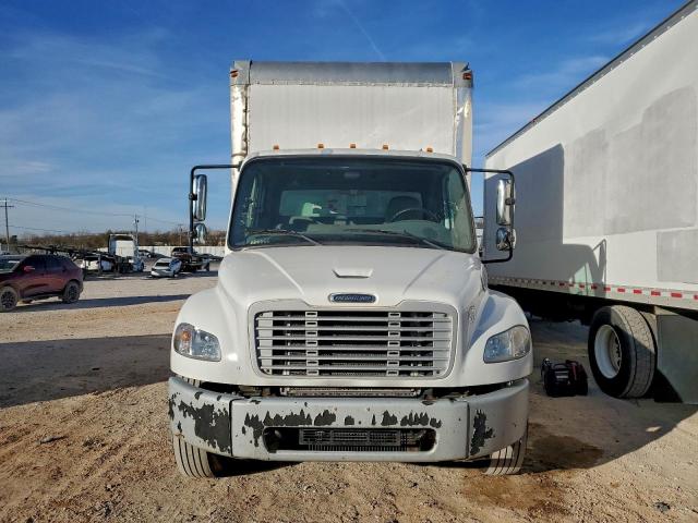 Freightliner M2 106 Medium Duty Image 8