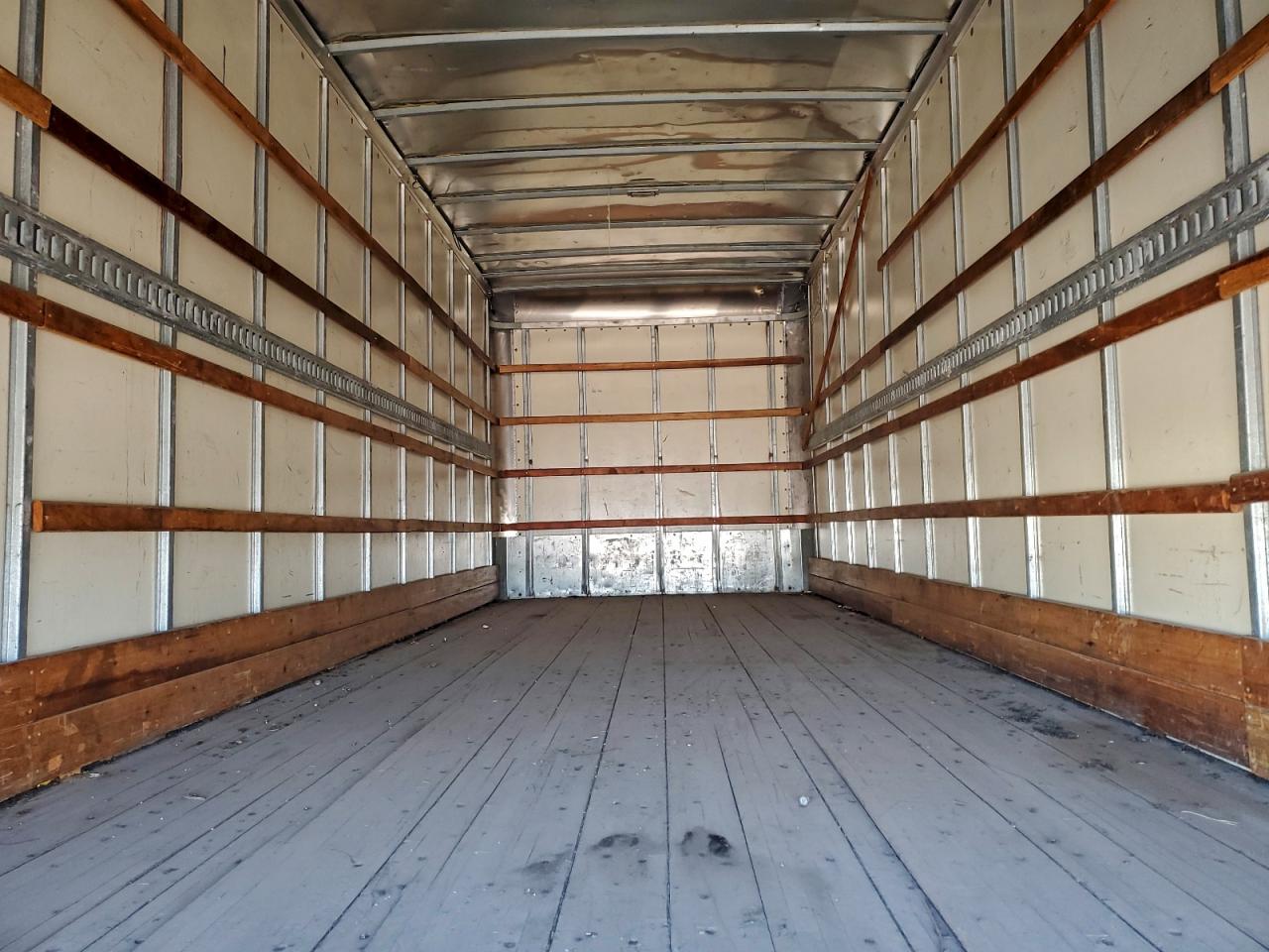 Freightliner M2 106 Medium Duty Image 10