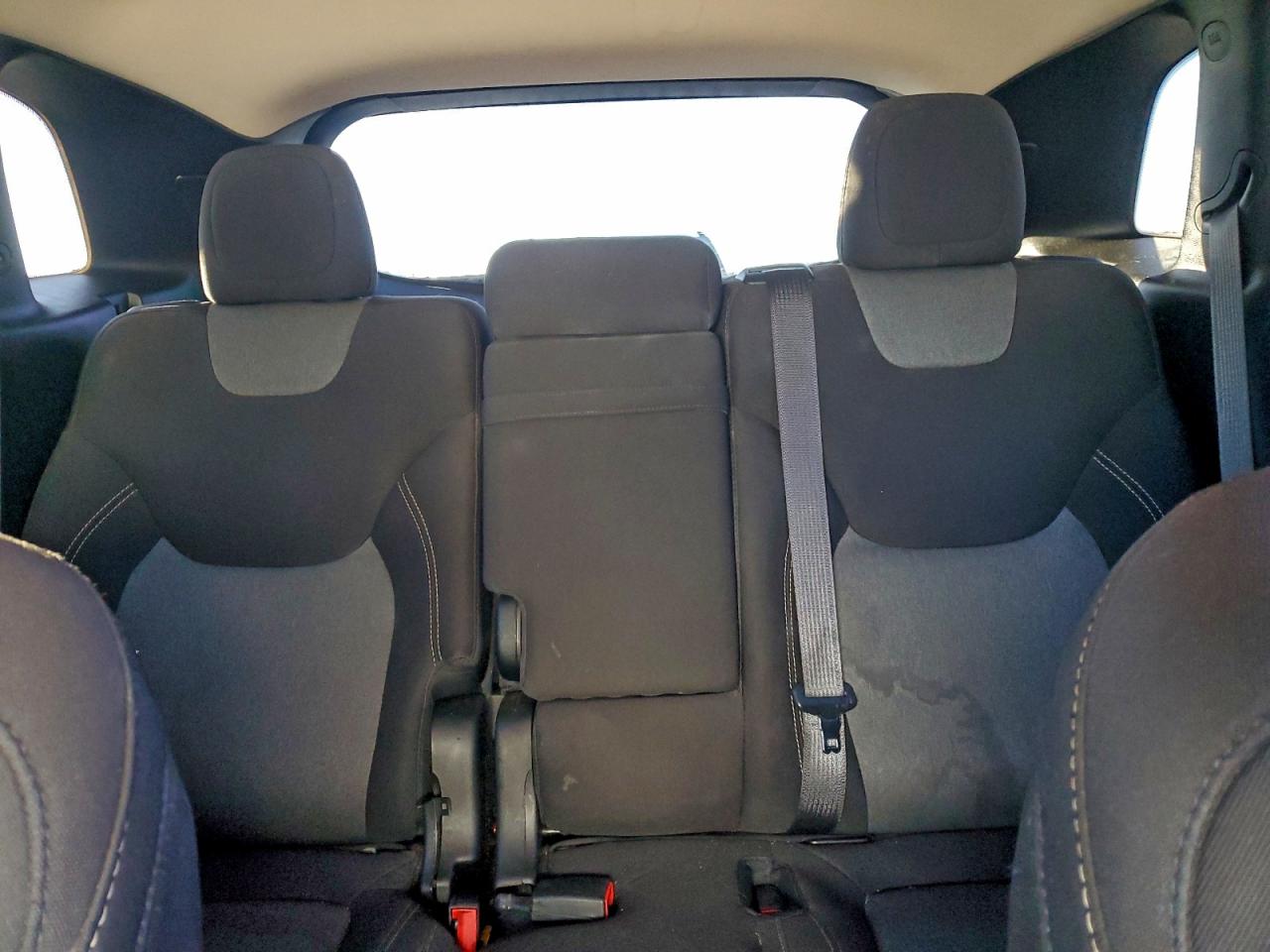 Jeep Grand Cherokee Sport Image 8