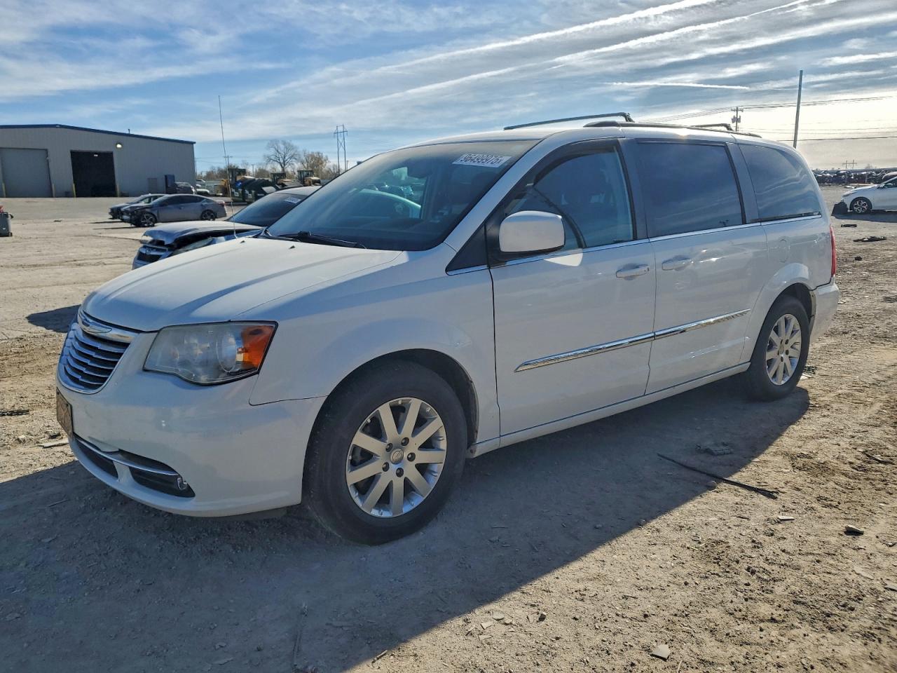 Chrysler Minivan Touring Image 1