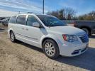Chrysler Minivan Touring Image 5