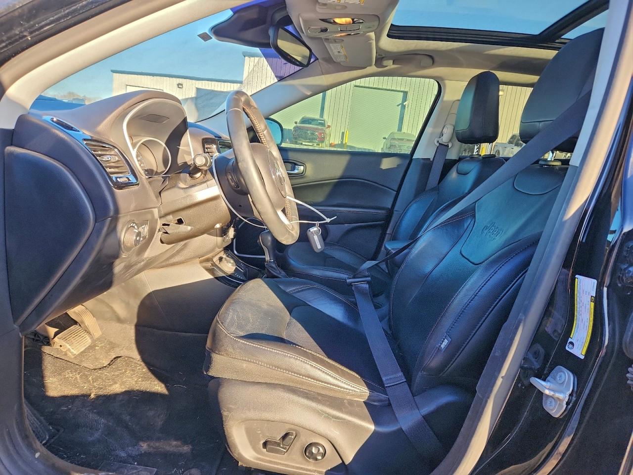 Jeep Compass Limited Image 2