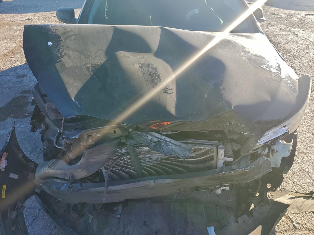 Buick LaCrosse Image 4