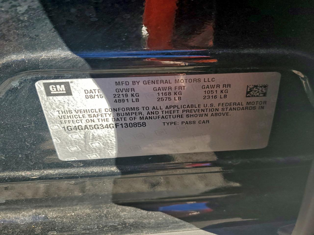 Buick LaCrosse Image 11