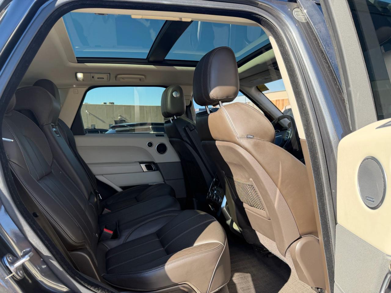 Land Rover Range Rover Hse Image 8