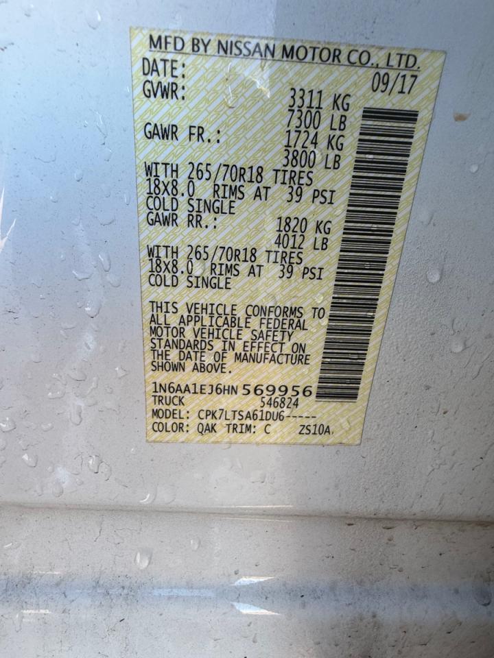 Nissan Titan S Image 8