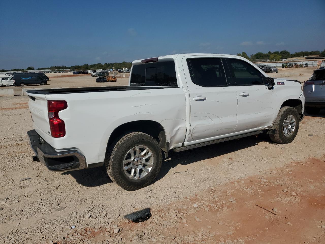 Chevrolet Silverado K1500 Lt Image 11