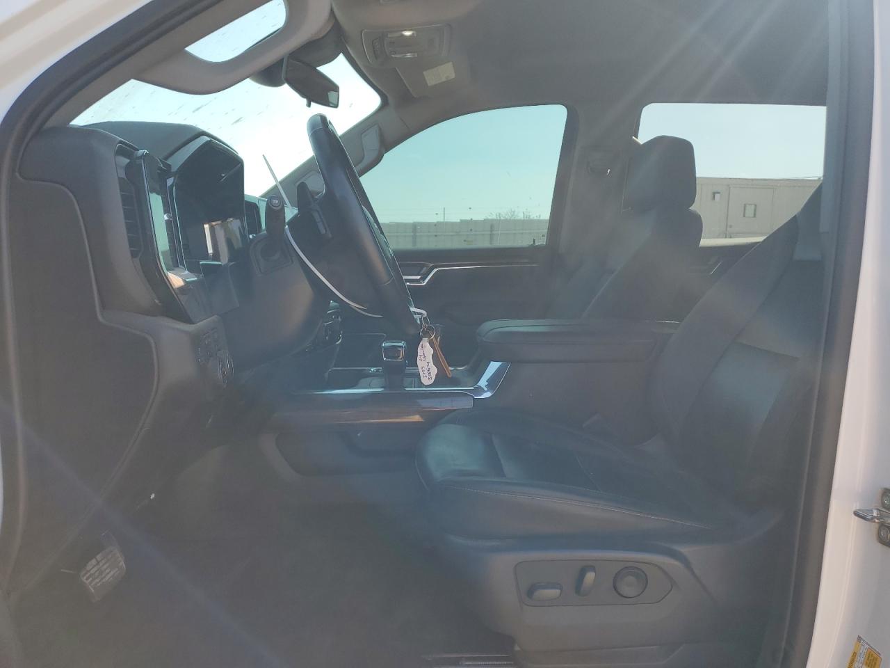 Chevrolet Silverado K1500 Lt Image 7