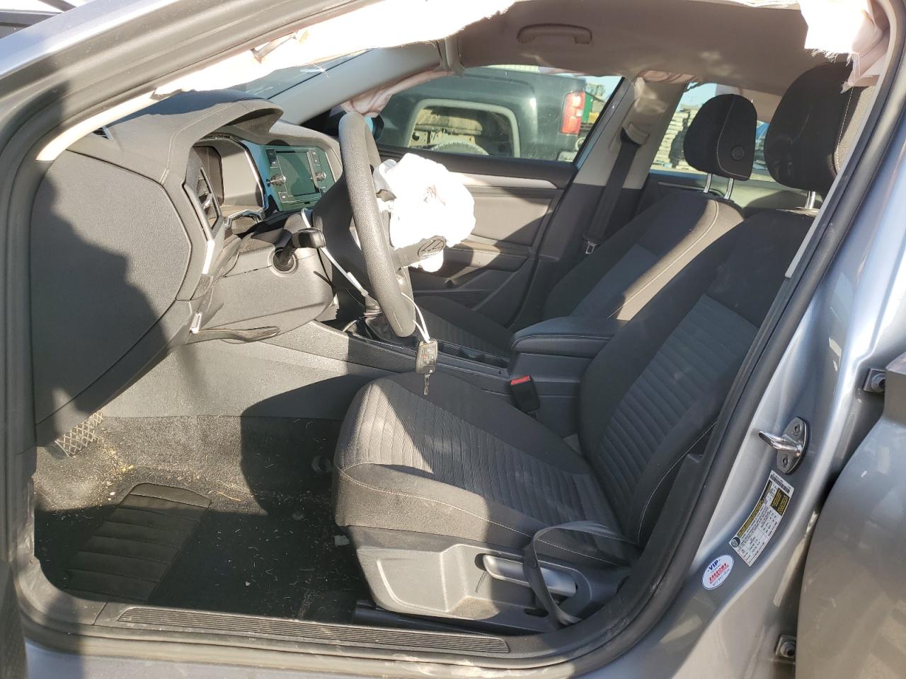 Volkswagen Jetta S Image 12