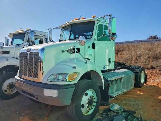 Peterbilt 348 Image 10