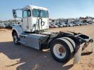 Peterbilt 348 Image 2