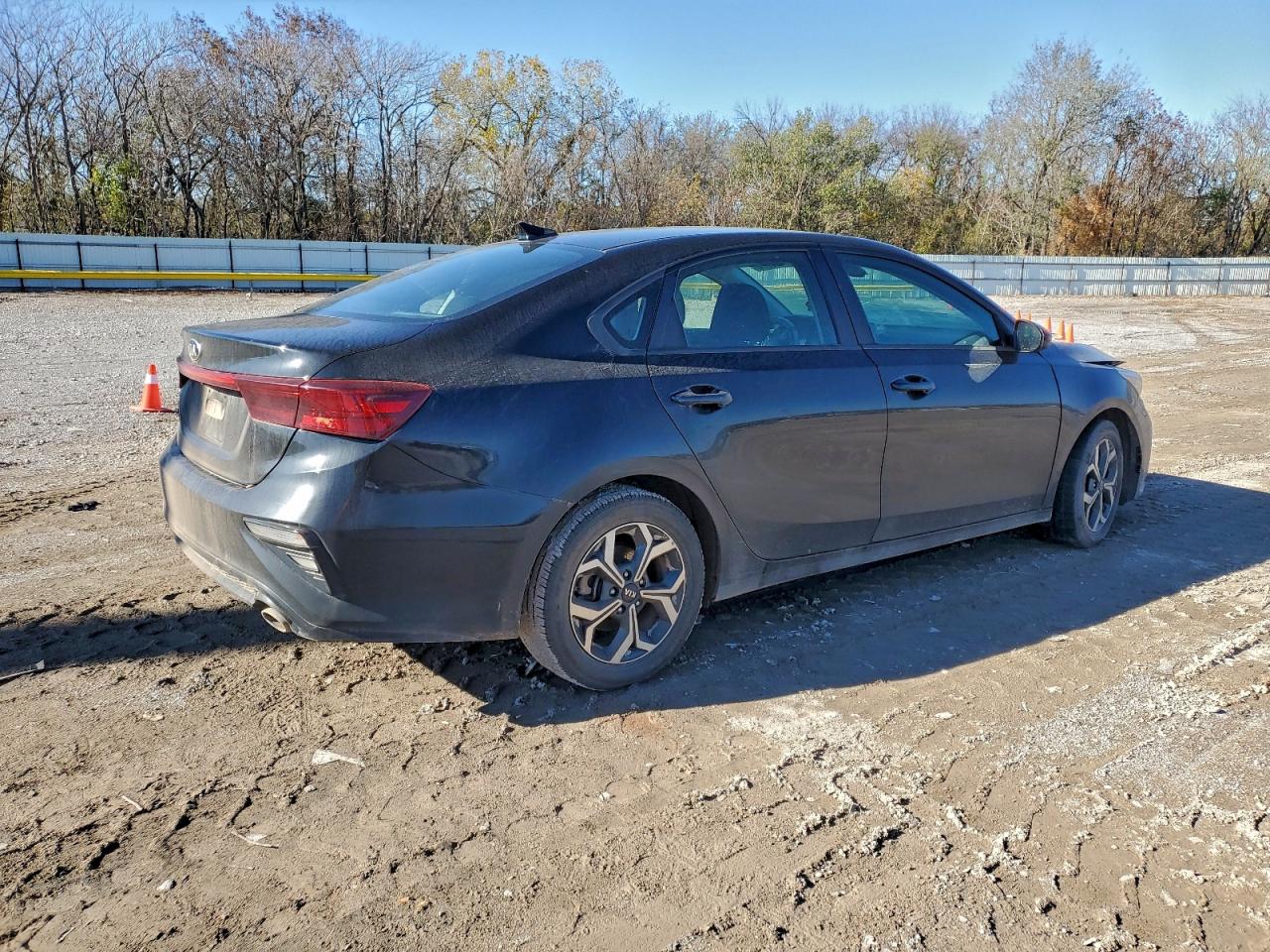 Kia Forte Fe Image 9