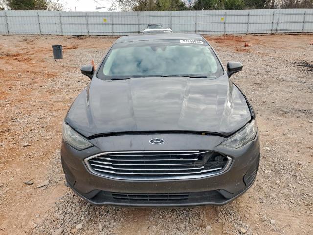 Ford Fusion Se Image 11