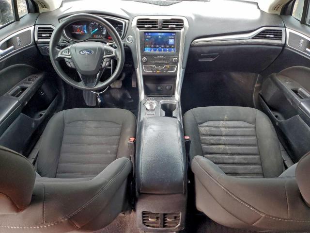 Ford Fusion Se Image 5