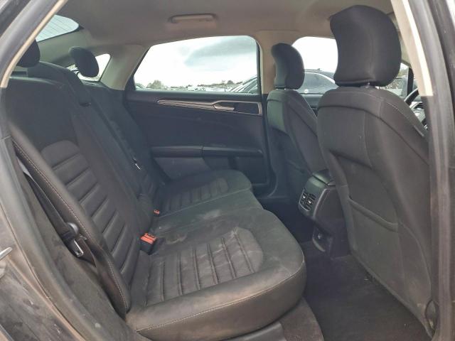 Ford Fusion Se Image 6