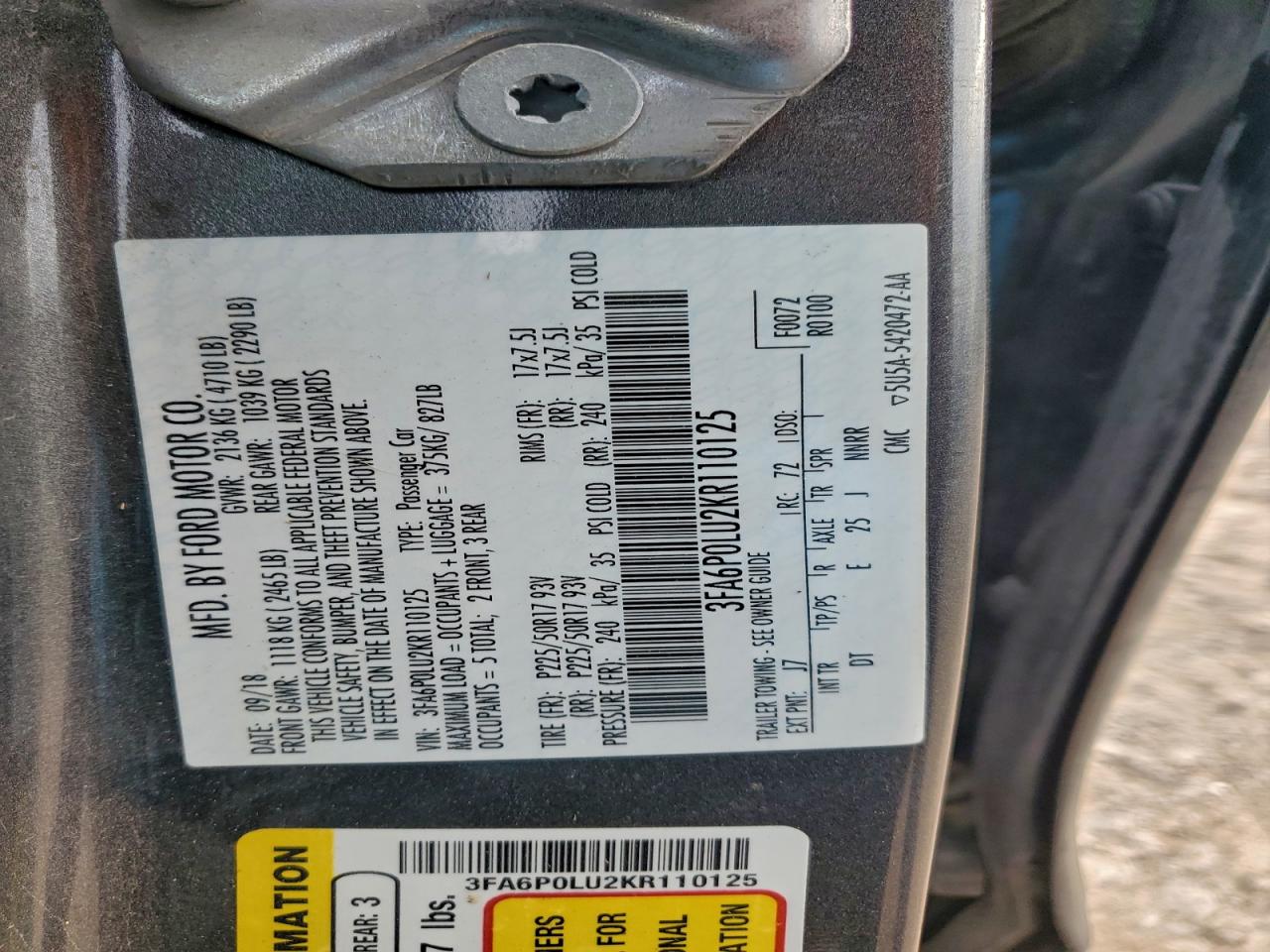 Ford Fusion Se Image 4