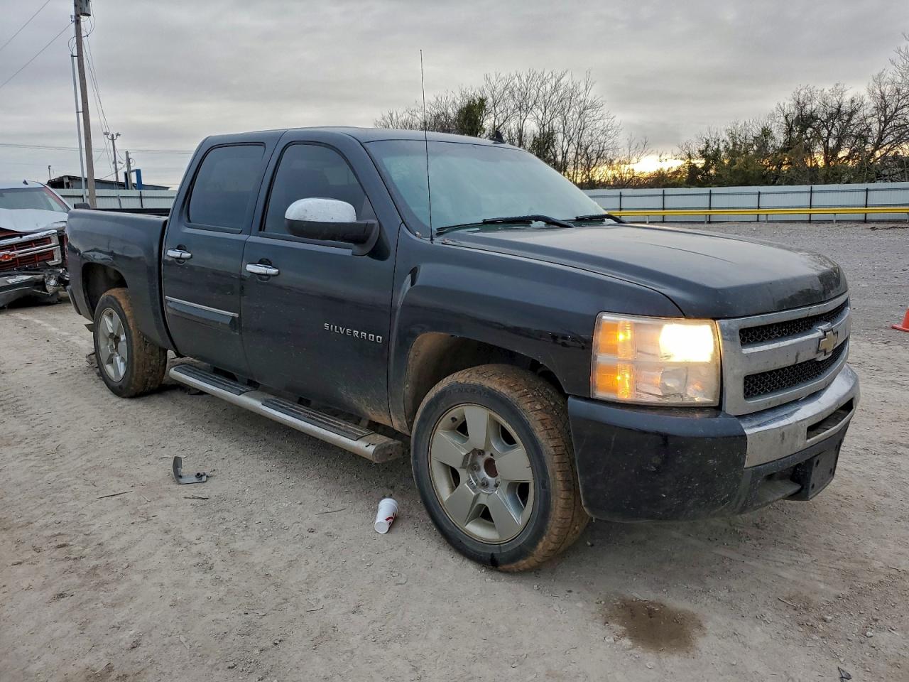 Chevrolet Silverado C1500 Lt Image 6