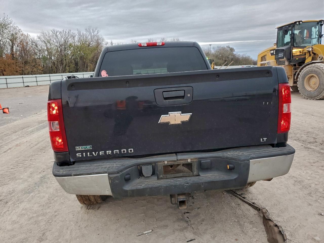 Chevrolet Silverado C1500 Lt Image 8