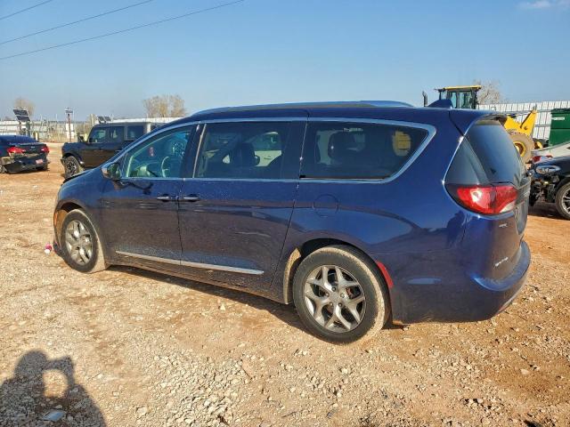 Chrysler Pacifica Limited Image 8