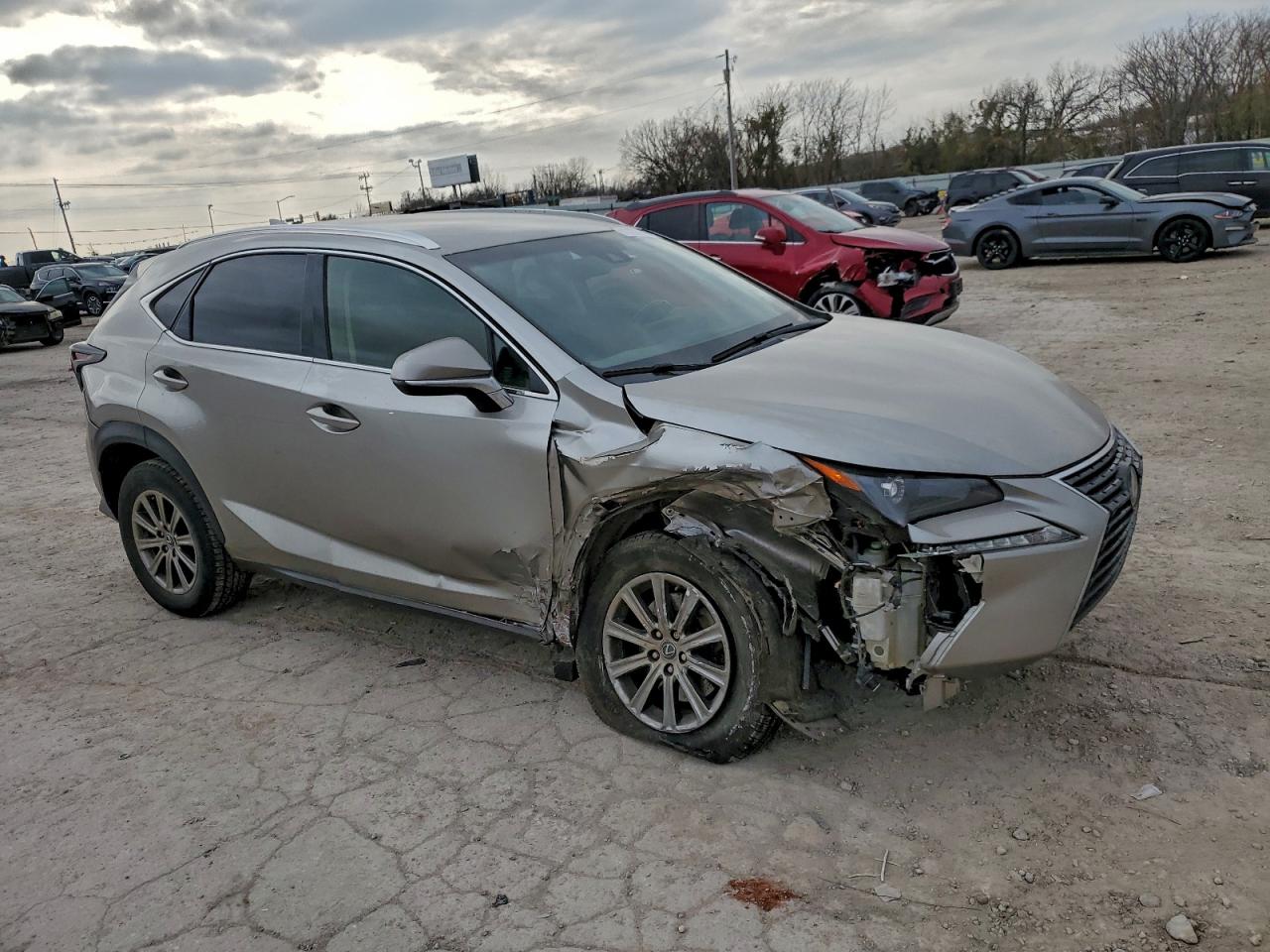 Lexus NX 300 Base Image 7