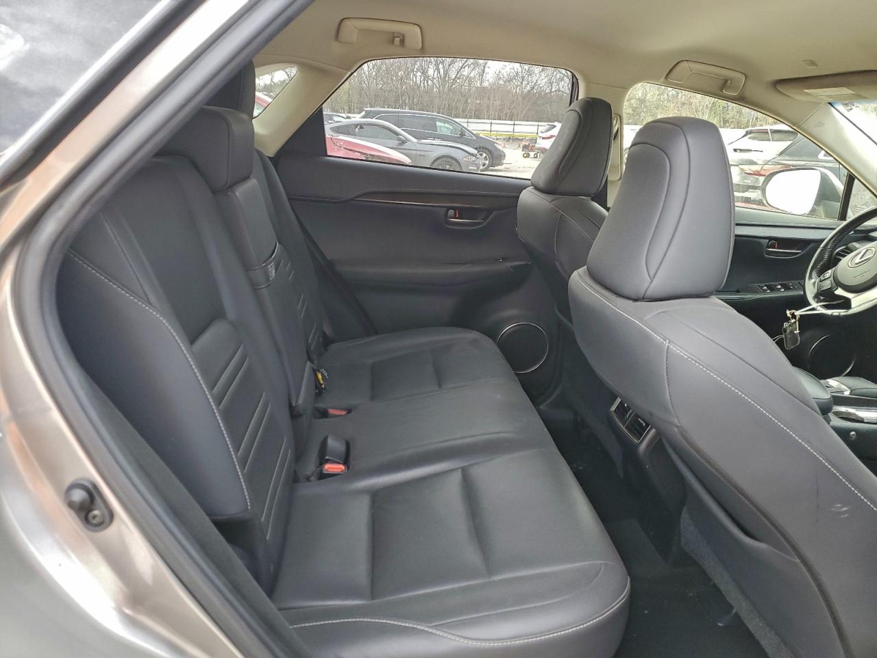 Lexus NX 300 Base Image 2