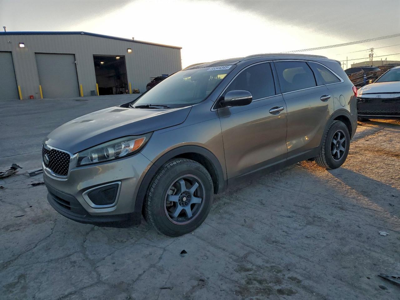 Kia Sorento Lx Image 1