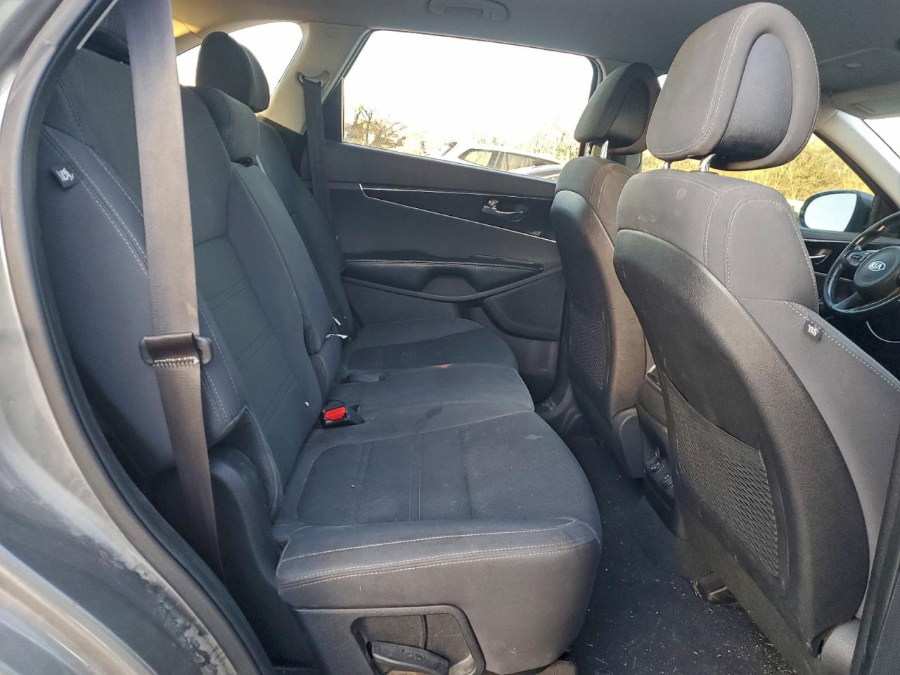 Kia Sorento Lx Image 13