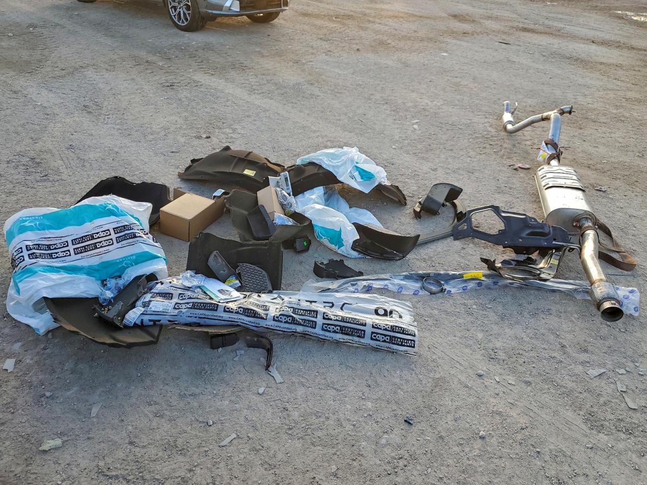 GMC Sierra K1500 At4 Image 11