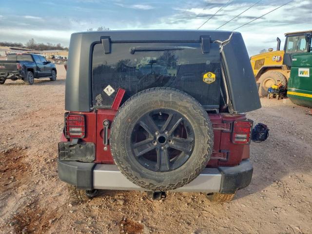 Jeep Wrangler Sahara Image 3