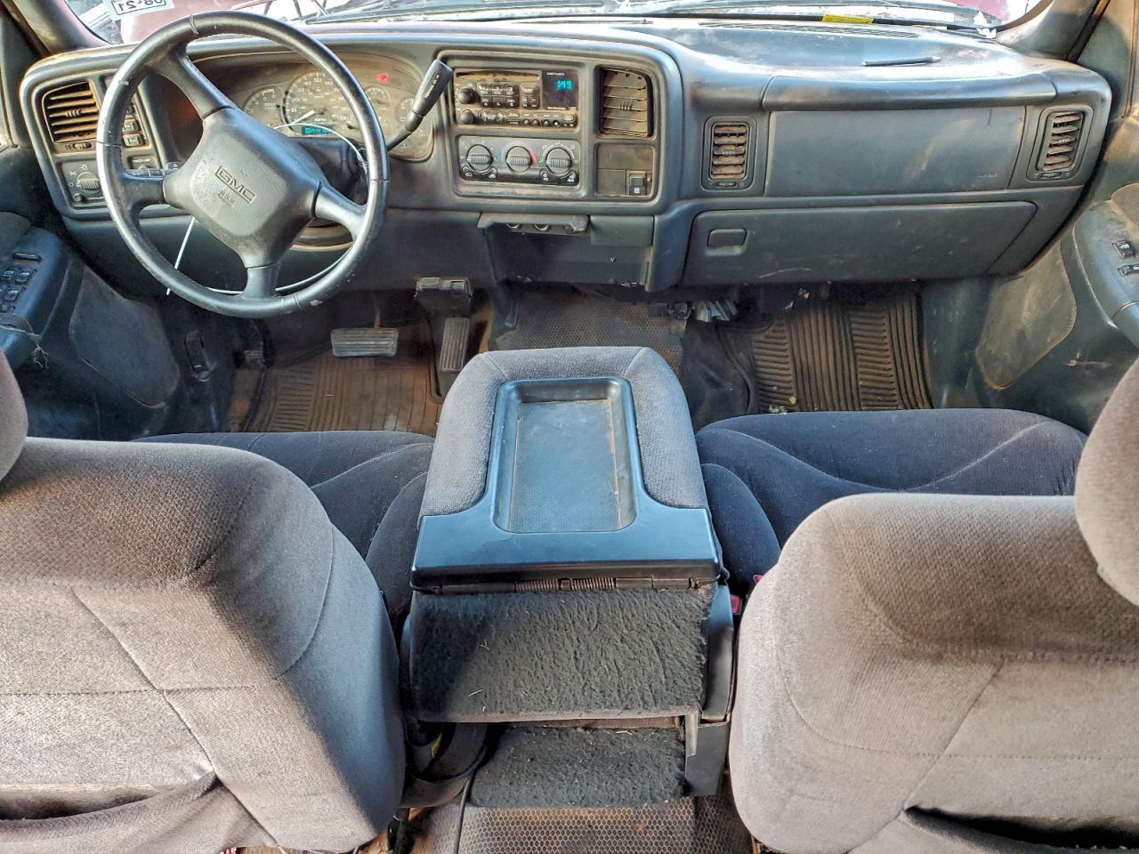 GMC Sierra K2500 Heavy Duty Image 10