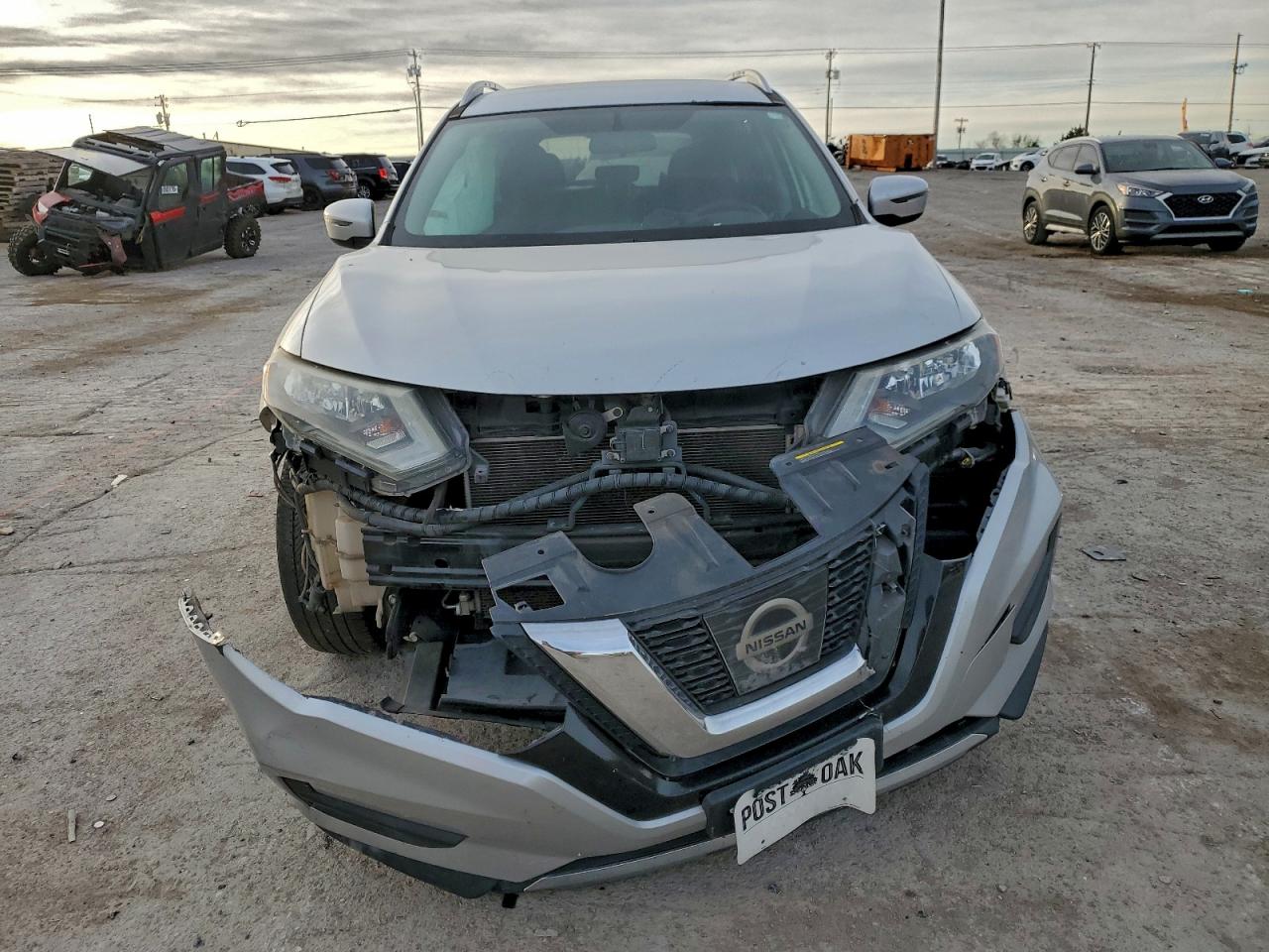 Nissan Rogue S Image 9