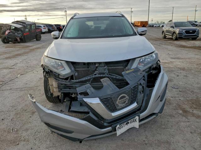 Nissan Rogue S Image 9