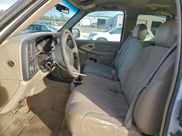 Chevrolet Silverado C1500 Image 4