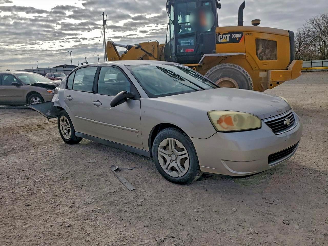 Chevrolet Malibu Ls Image 3