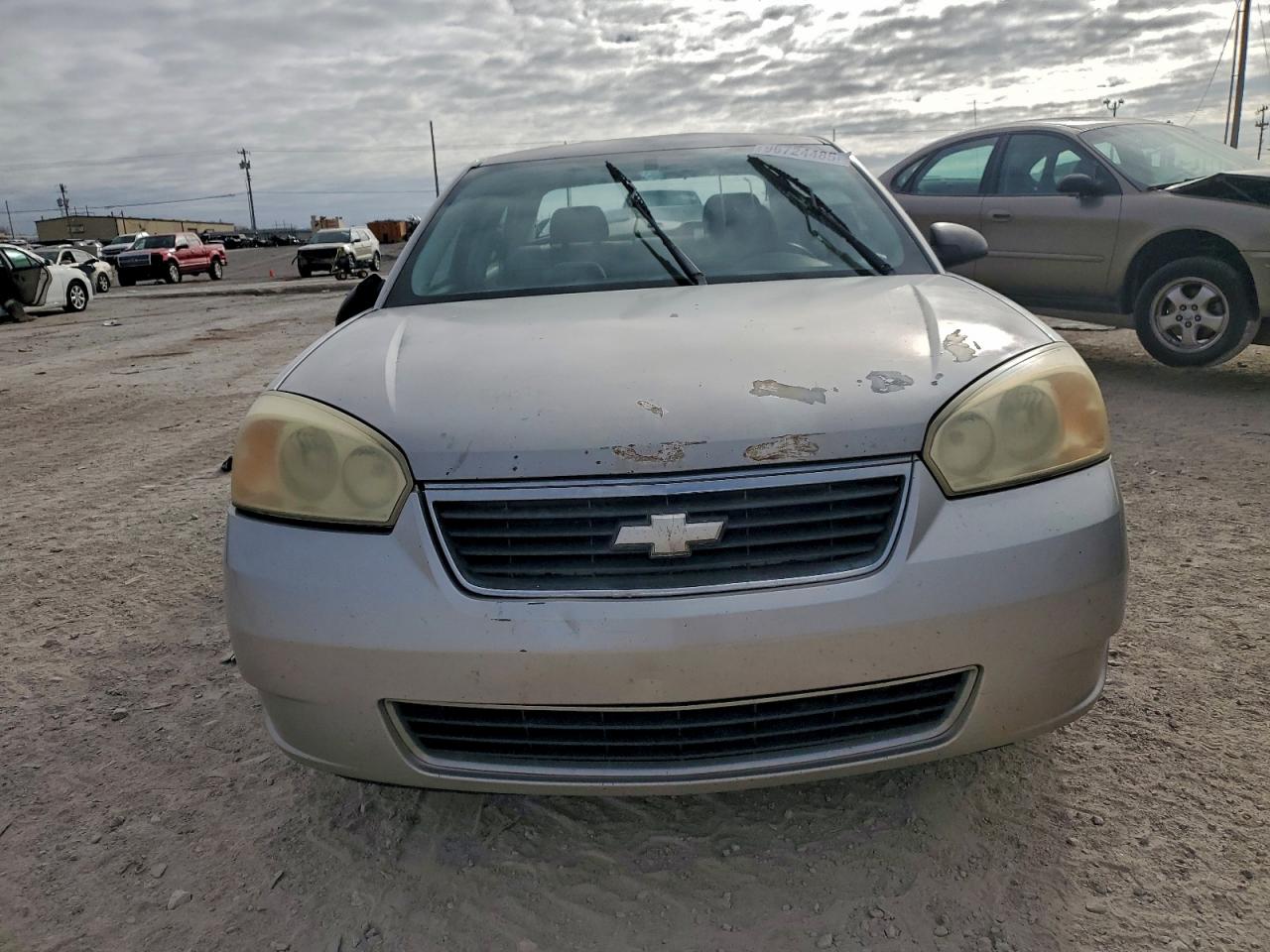 Chevrolet Malibu Ls Image 4