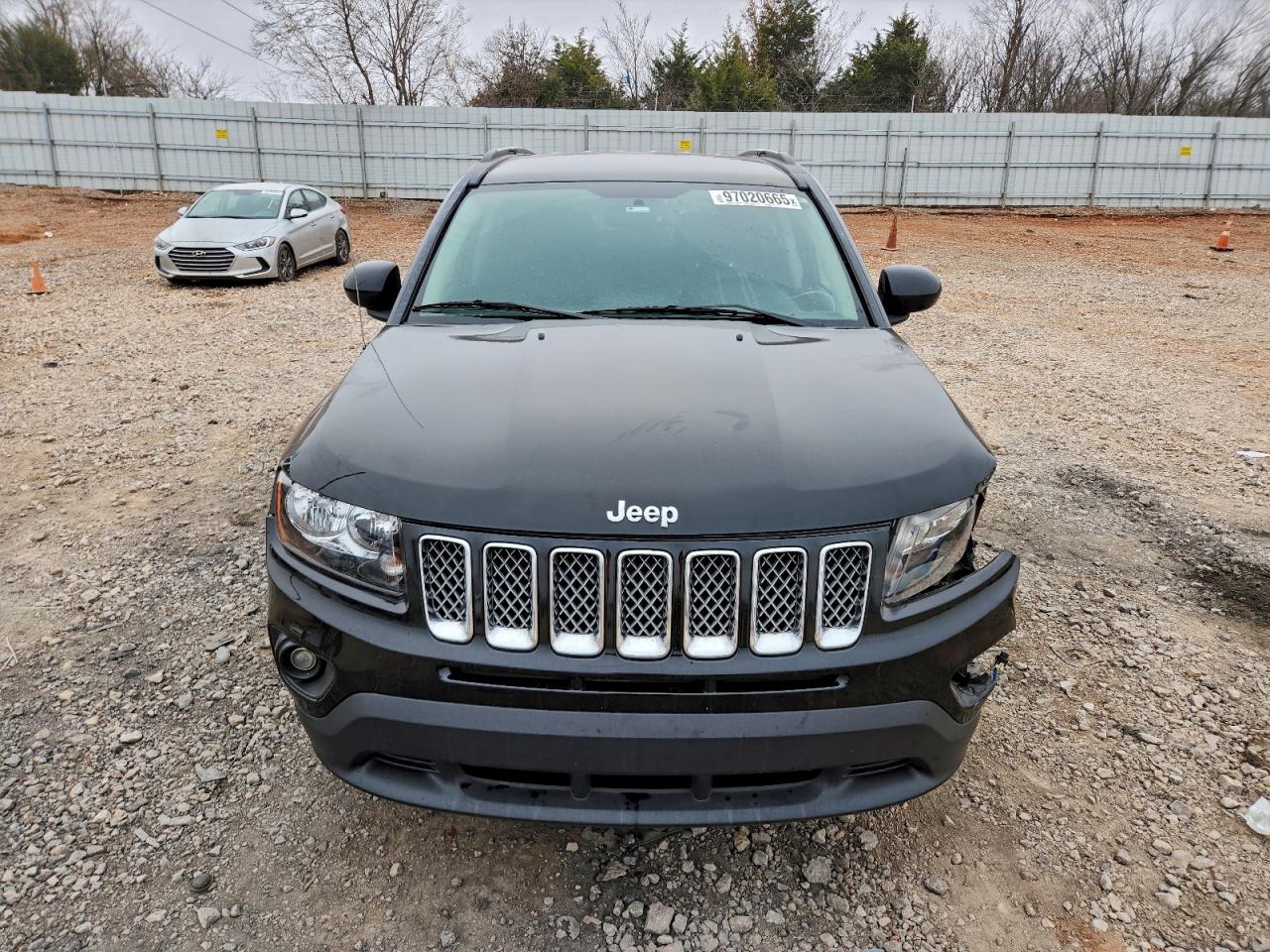 Jeep Compass Latitude Image 11